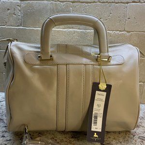 NWT Tre Vero leather handbag tote in bone